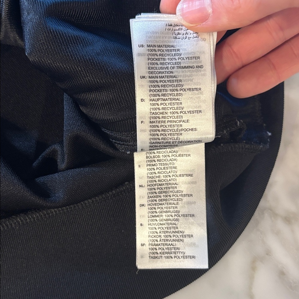 Adidas Black and Gold “Messi” tiro Jacket - Picture 6 of 8